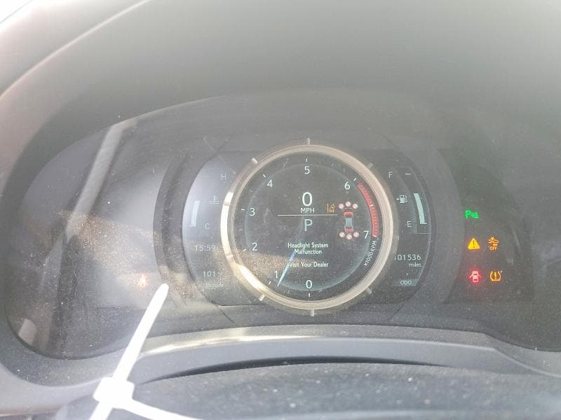 2019 LEXUS IS 300 9