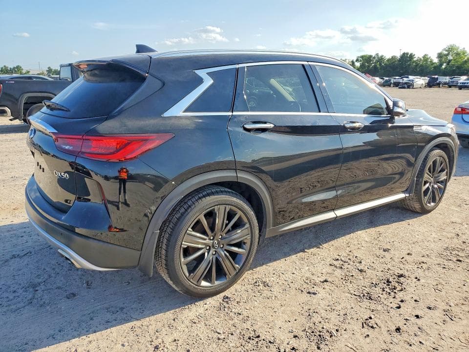 2022 INFINITI QX50 ESSENTIAL 3