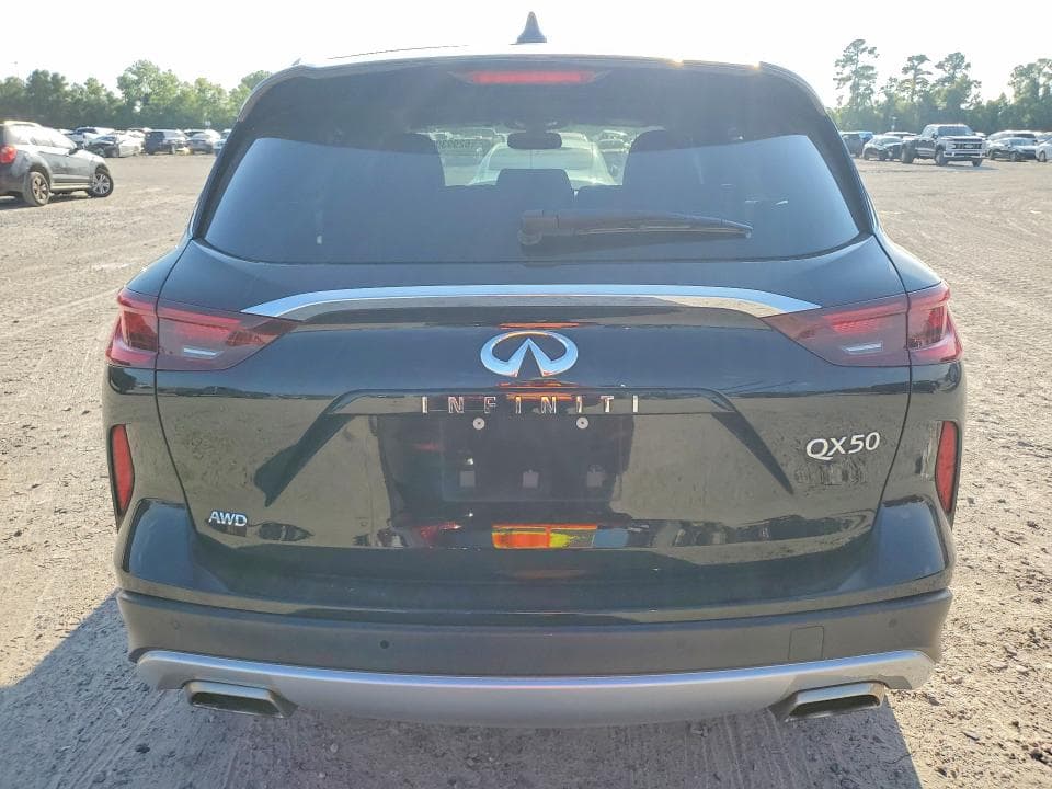 2022 INFINITI QX50 ESSENTIAL 6