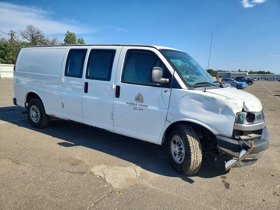 2017 CHEVROLET EXPRESS 2500 CARGO DELIVERY VAN 4