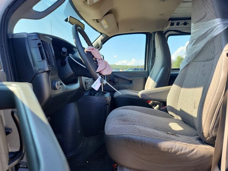 2017 CHEVROLET EXPRESS 2500 CARGO DELIVERY VAN 7