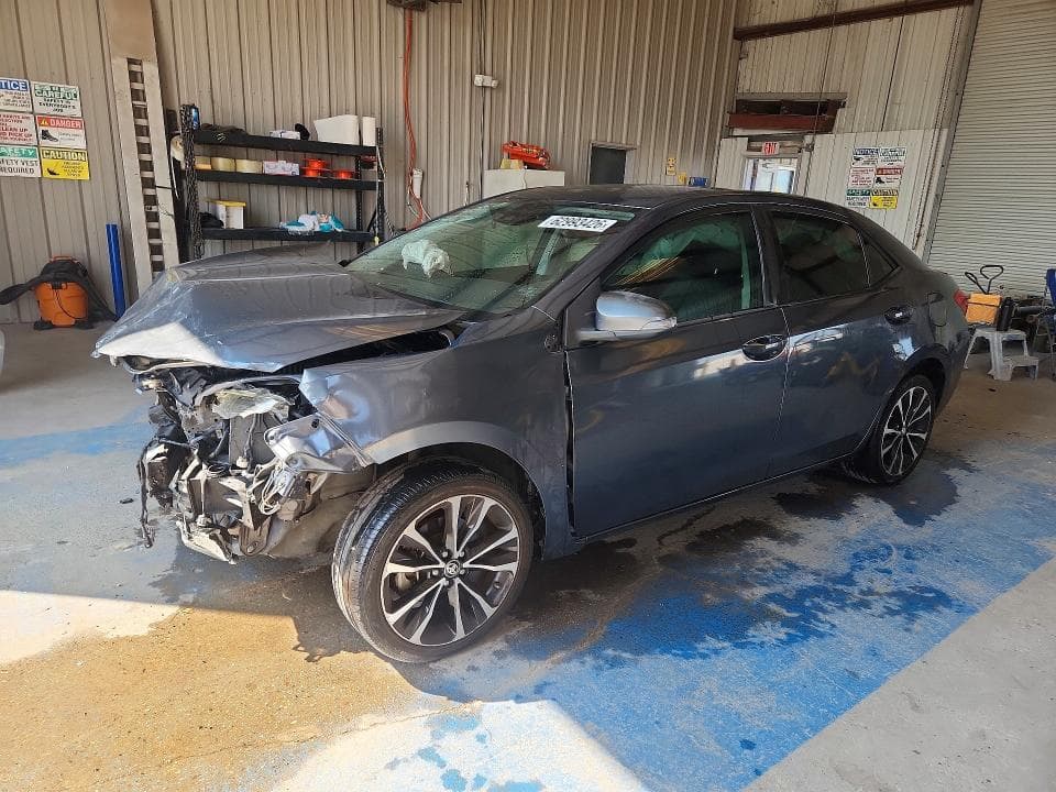 2019 TOYOTA COROLLA SE - 1
