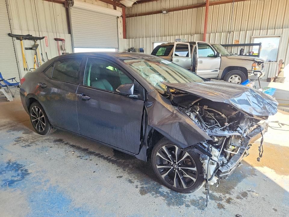 2019 TOYOTA COROLLA SE 4