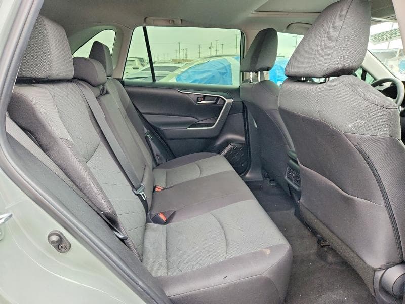2023 TOYOTA RAV4 XLE 11
