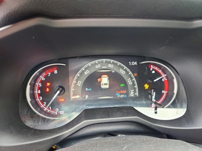 2023 TOYOTA RAV4 XLE 9