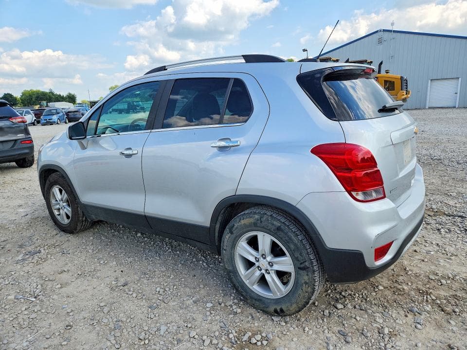 2017 CHEVROLET TRAX 1LT 2