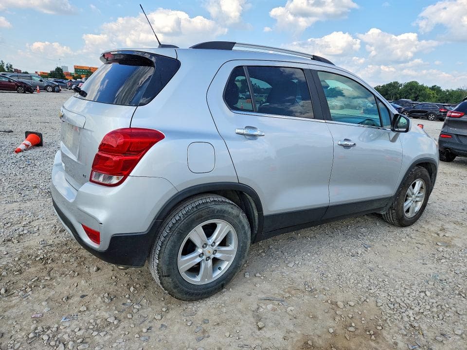 2017 CHEVROLET TRAX 1LT 3