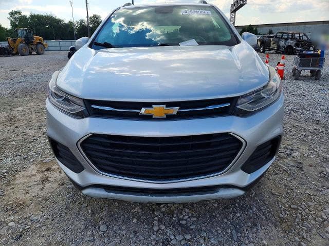 2017 CHEVROLET TRAX 1LT 5
