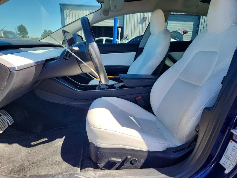 2018 TESLA MODEL 3 7