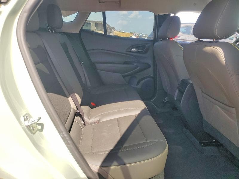 2025 CHEVROLET TRAX ACTIV ACTIV 12