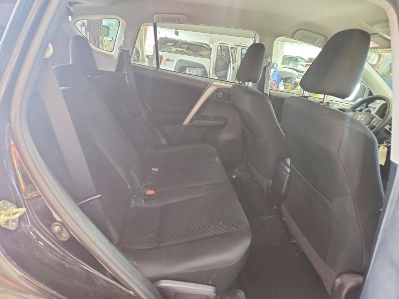 2018 TOYOTA RAV4 LE 11