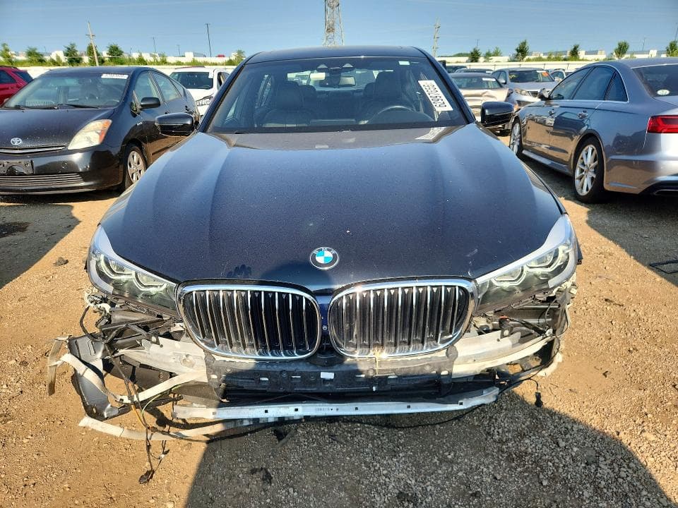 2017 BMW 740 XI 5
