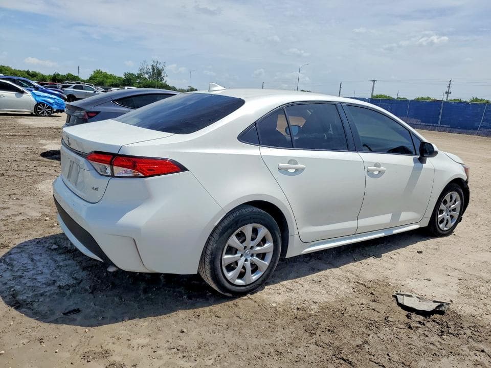 2020 TOYOTA COROLLA LE 3