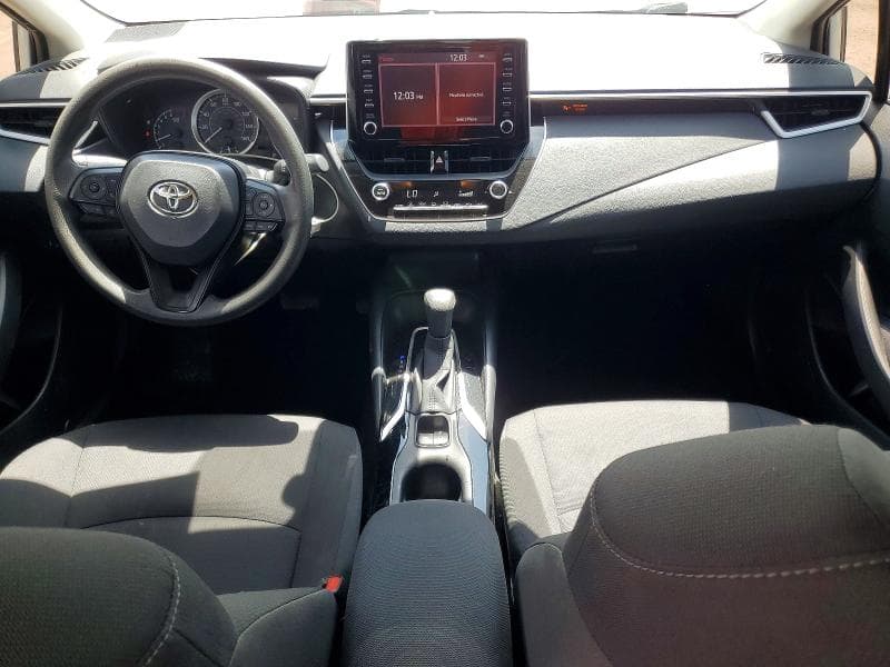 2020 TOYOTA COROLLA LE 8