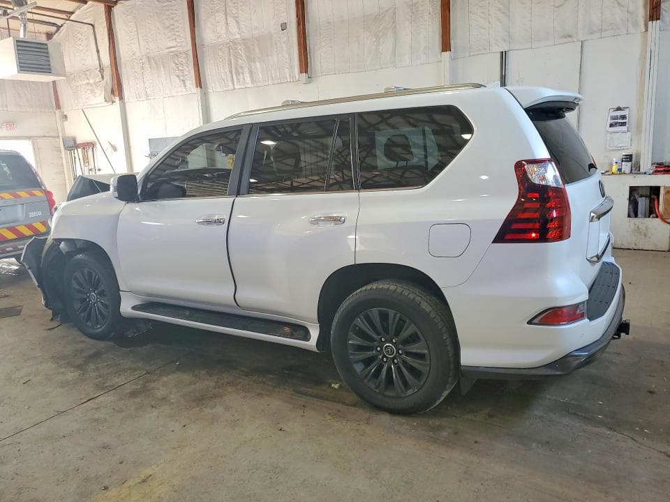 2022 LEXUS GX 460 2