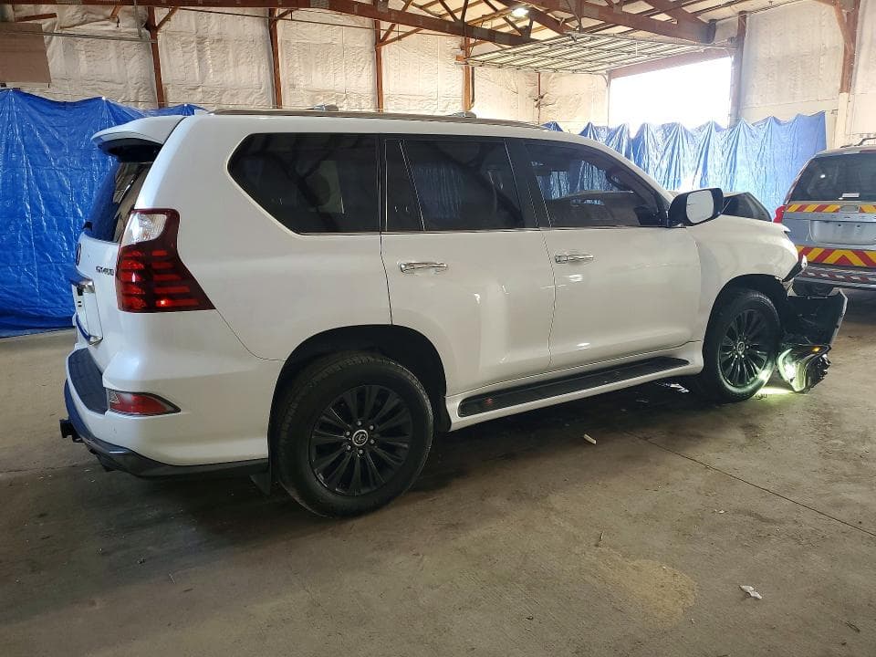 2022 LEXUS GX 460 3