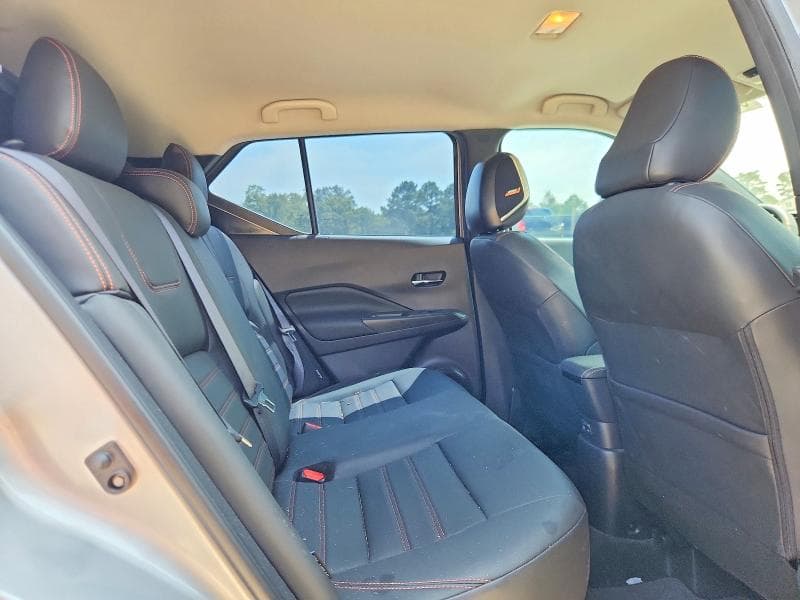 2020 NISSAN KICKS SR 11