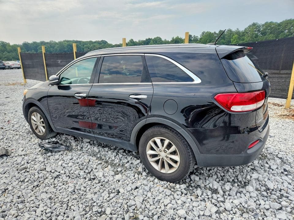 2017 KIA SORENTO LX V6 2