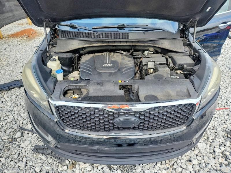 2017 KIA SORENTO LX V6 11