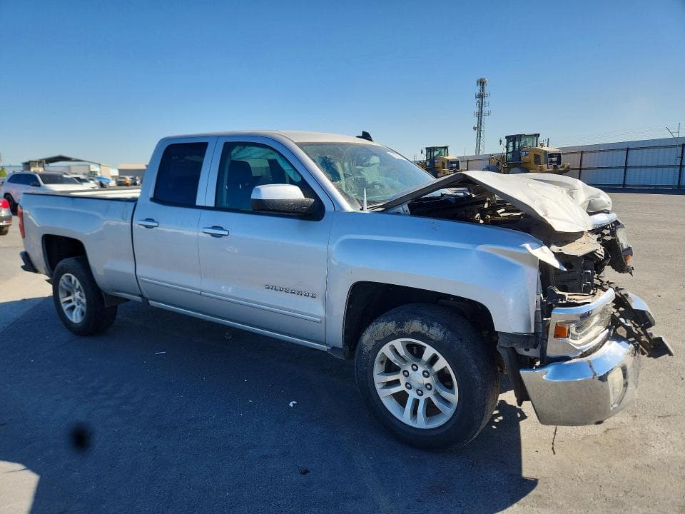2019 CHEVROLET SILVERADO LD C1500 LT 4