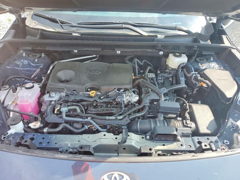 2026 TOYOTA RAV4 XLE PREMIUM 11