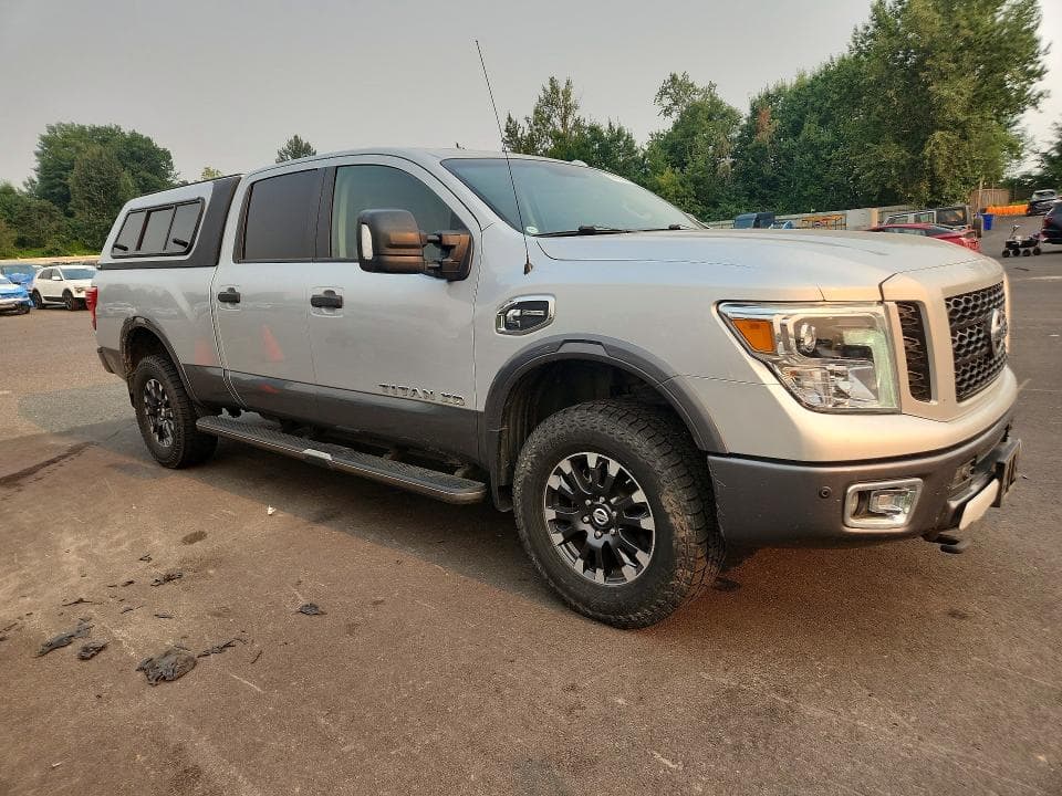 2017 NISSAN TITAN XD PRO-4X 4
