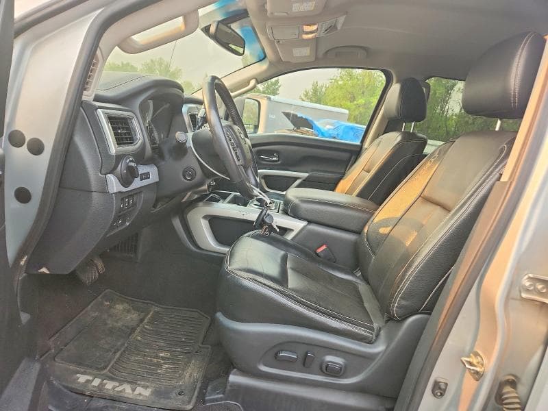 2017 NISSAN TITAN XD PRO-4X 7