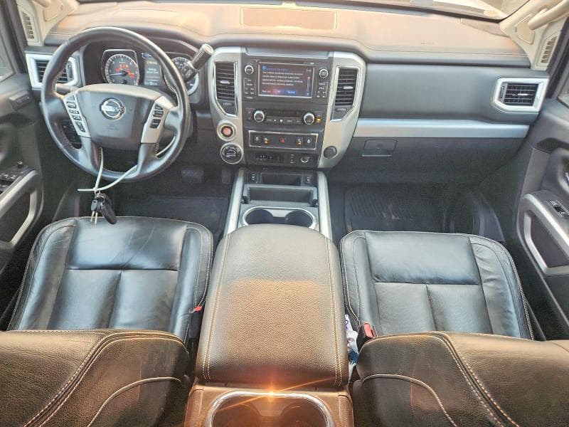 2017 NISSAN TITAN XD PRO-4X 8