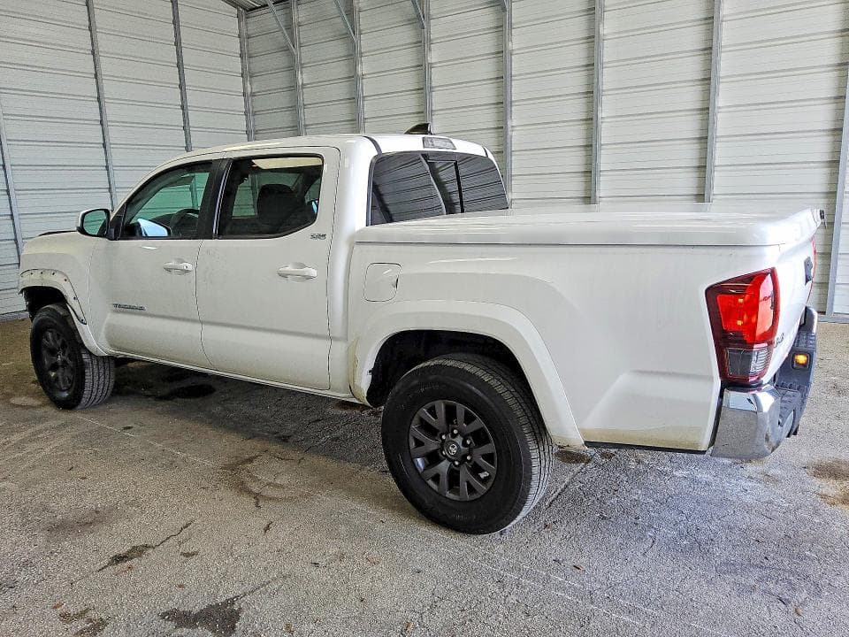 2021 TOYOTA TACOMA SR5 V6 2