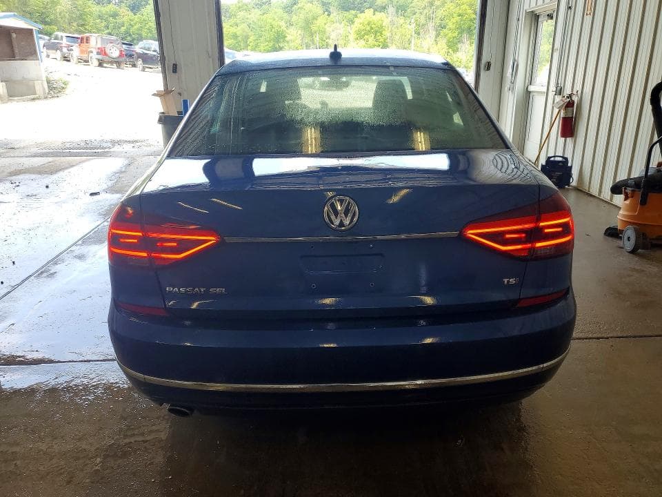 2017 VOLKSWAGEN PASSAT SEL PREMIUM 6
