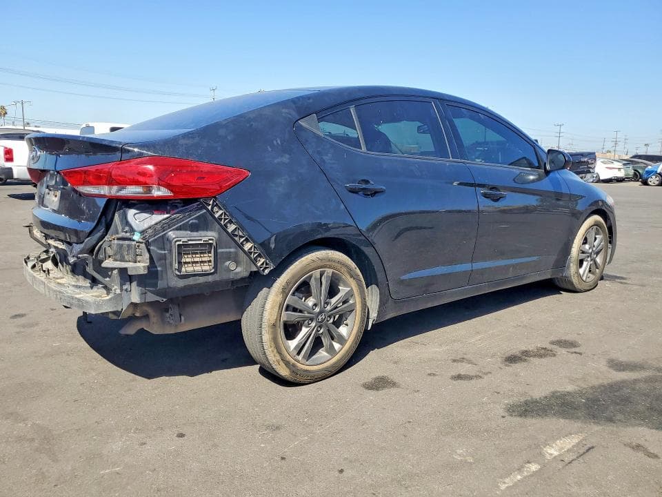 2018 HYUNDAI ELANTRA SEL 3