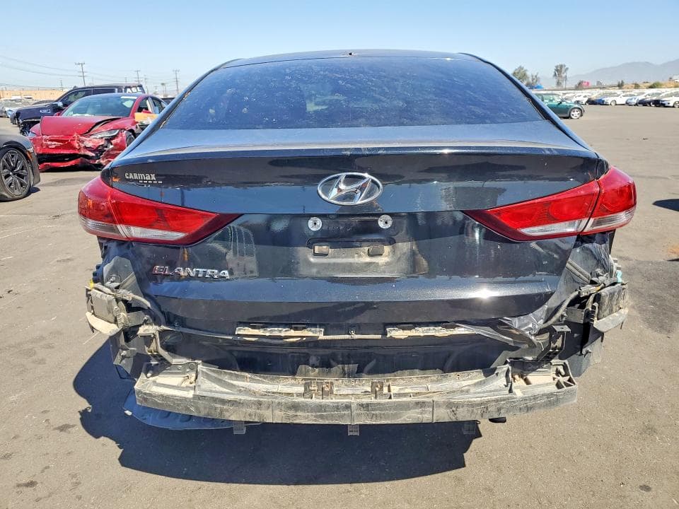 2018 HYUNDAI ELANTRA SEL 6