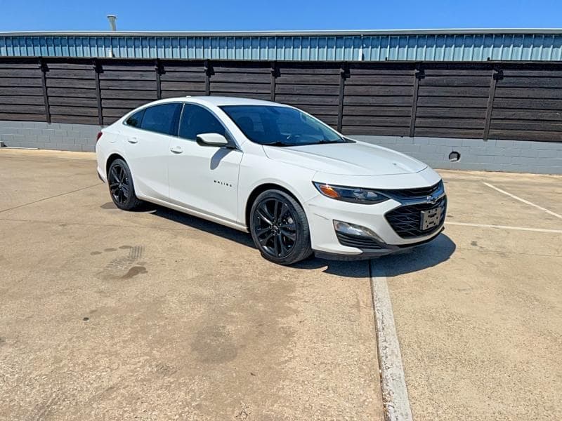 2022 CHEVROLET MALIBU LT 11