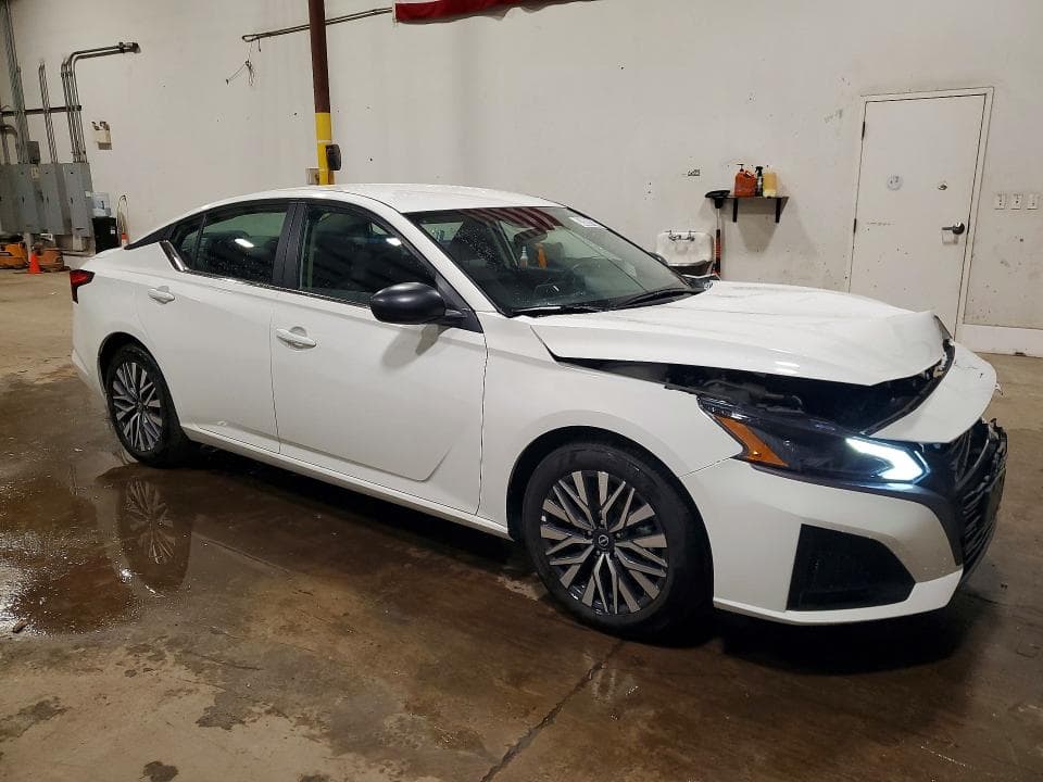 2026 NISSAN ALTIMA SV 4
