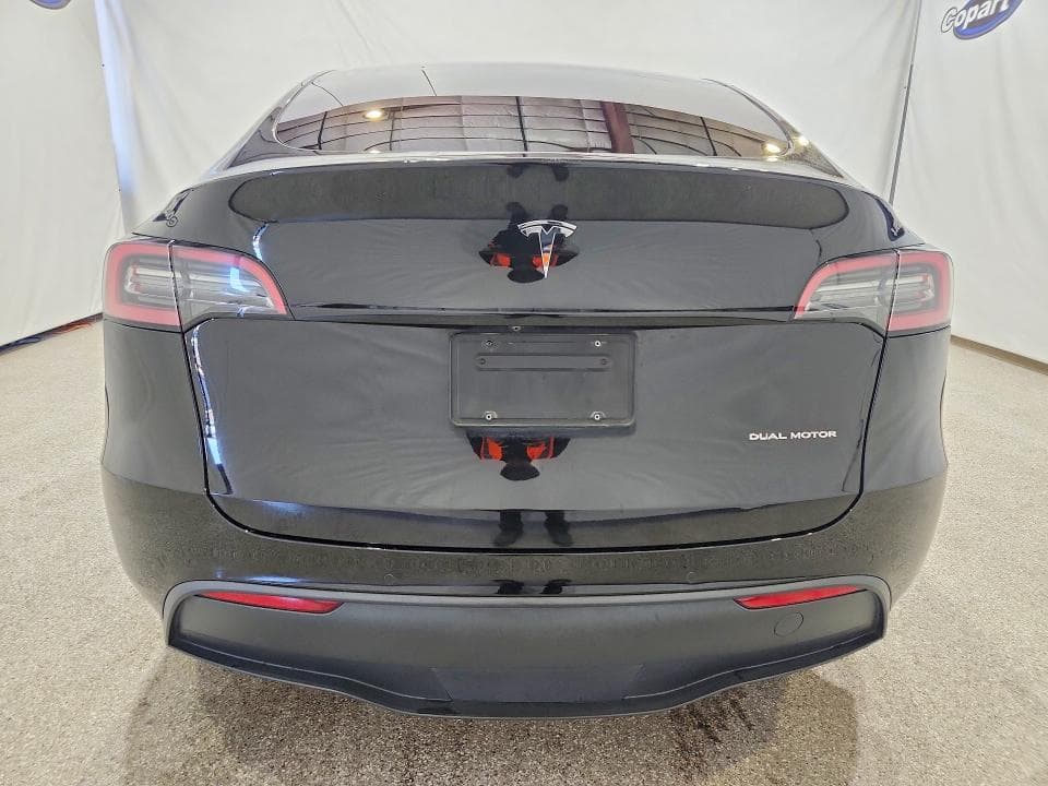 2022 TESLA MODEL Y 6
