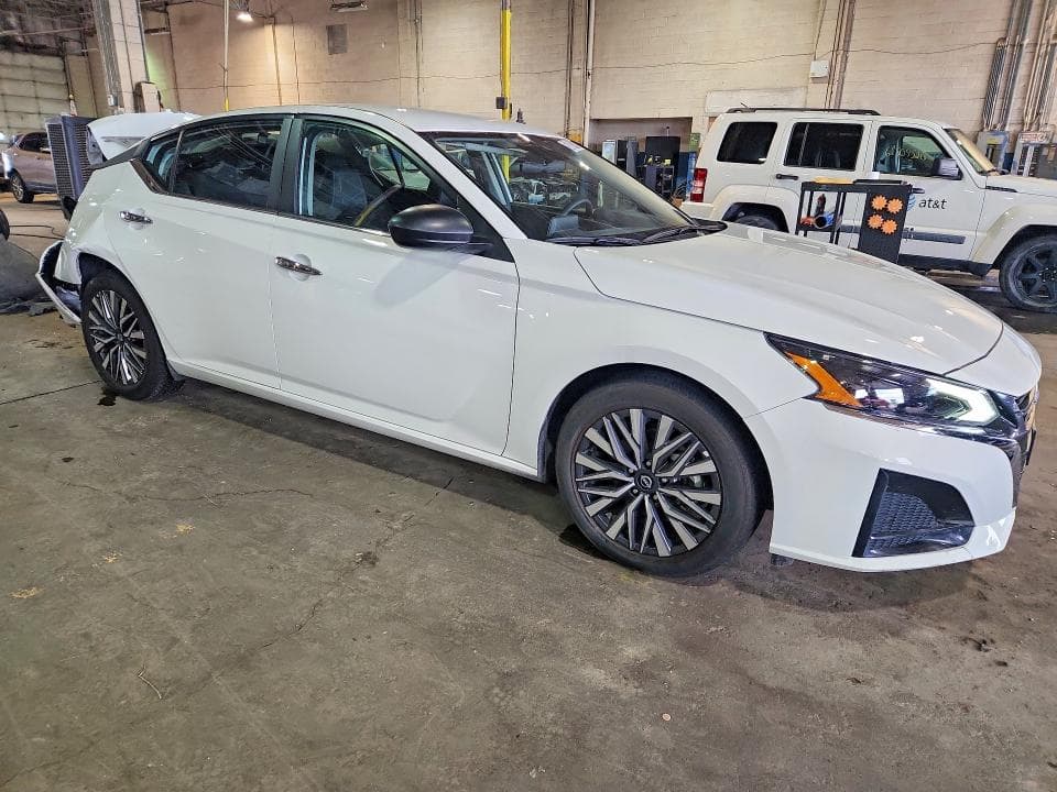 2025 NISSAN ALTIMA SV 4
