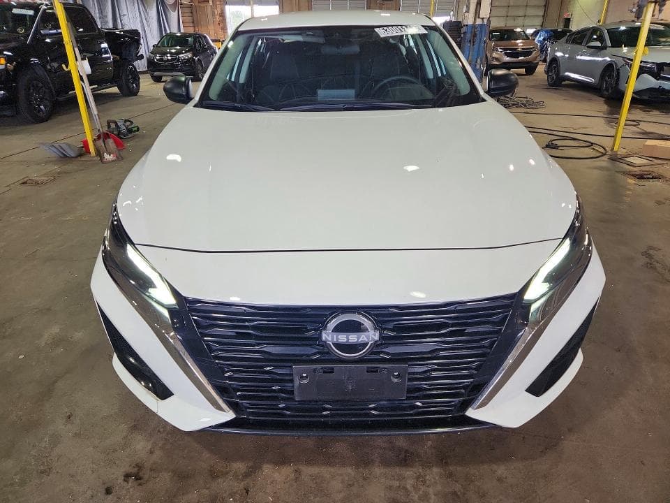 2025 NISSAN ALTIMA SV 5