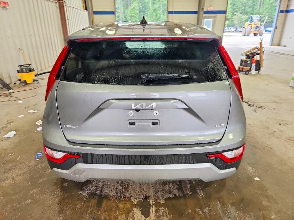 2026 KIA NIRO LX 6