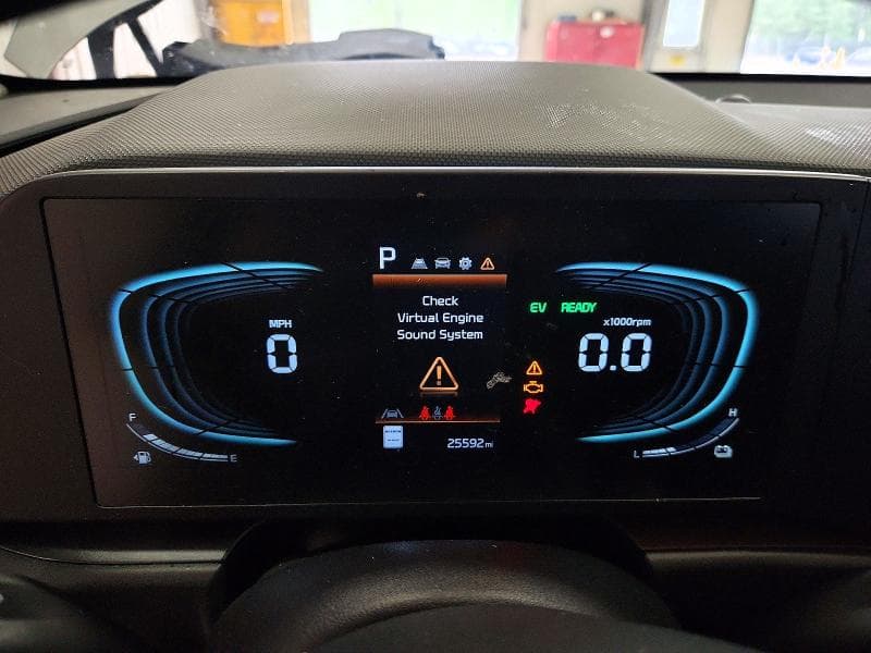 2026 KIA NIRO LX 9