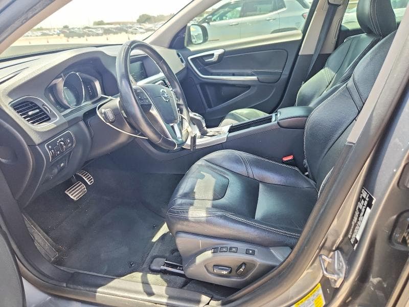 2017 VOLVO S60 7