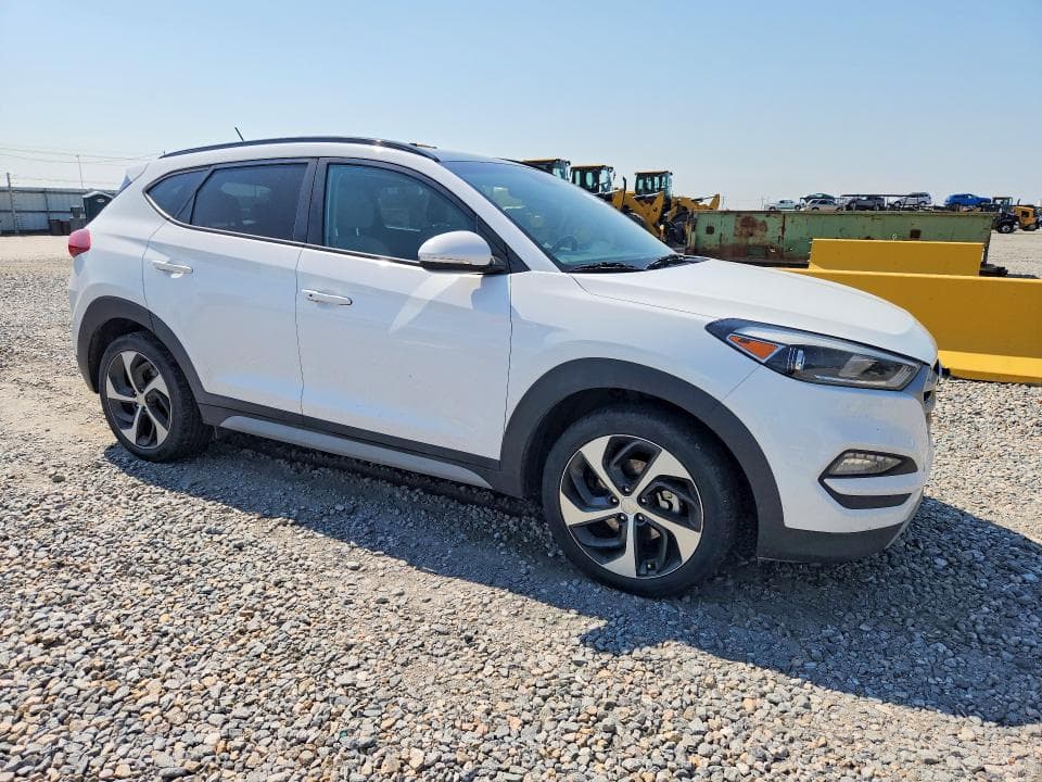 2017 HYUNDAI TUCSON VALUE 4