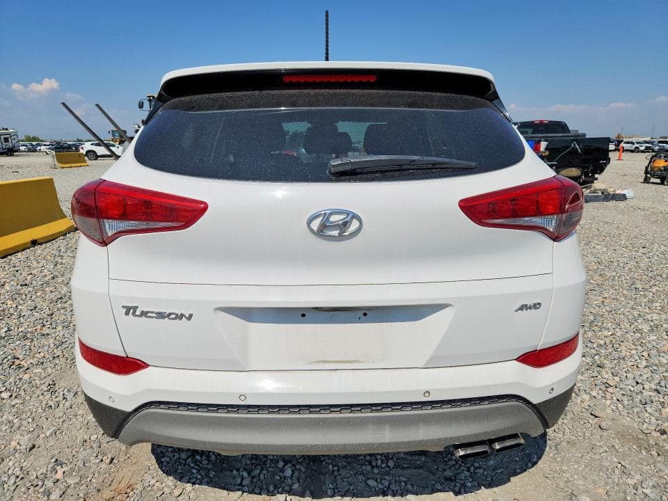 2017 HYUNDAI TUCSON VALUE 6
