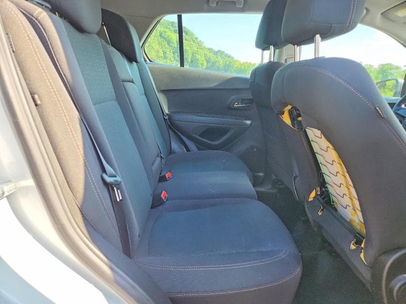 2019 CHEVROLET TRAX LS 11