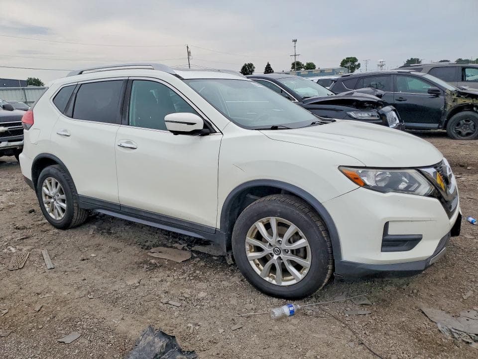 2017 NISSAN ROGUE S 4