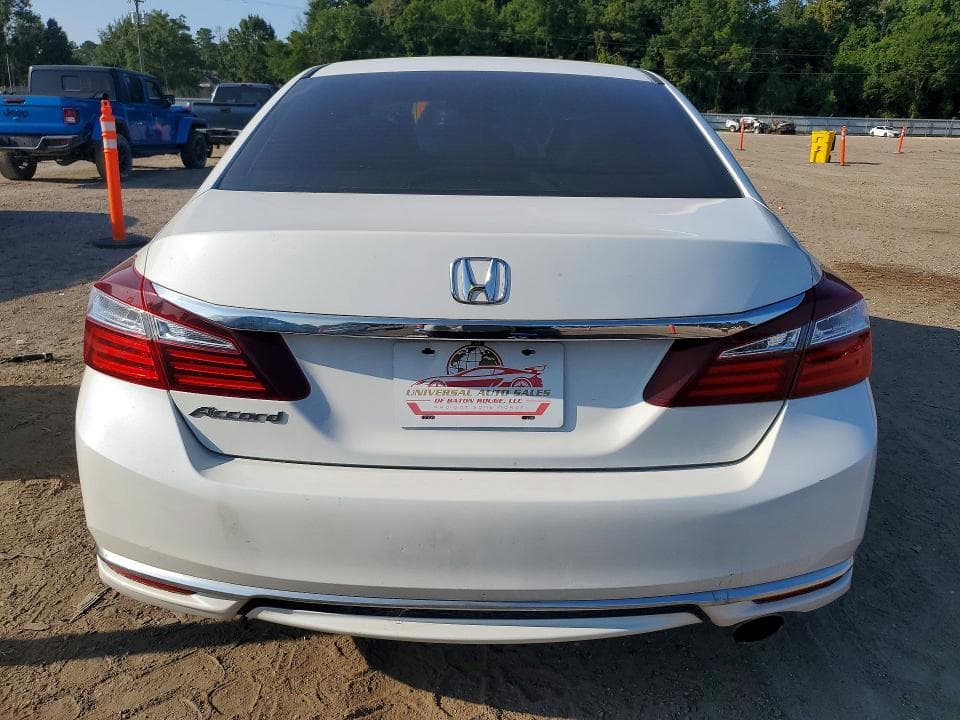 2017 HONDA ACCORD LX 6