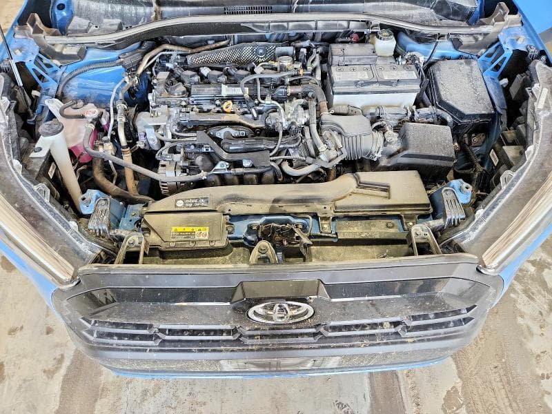2026 TOYOTA COROLLA CROSS XLE 11
