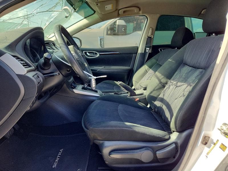2019 NISSAN SENTRA SV 8
