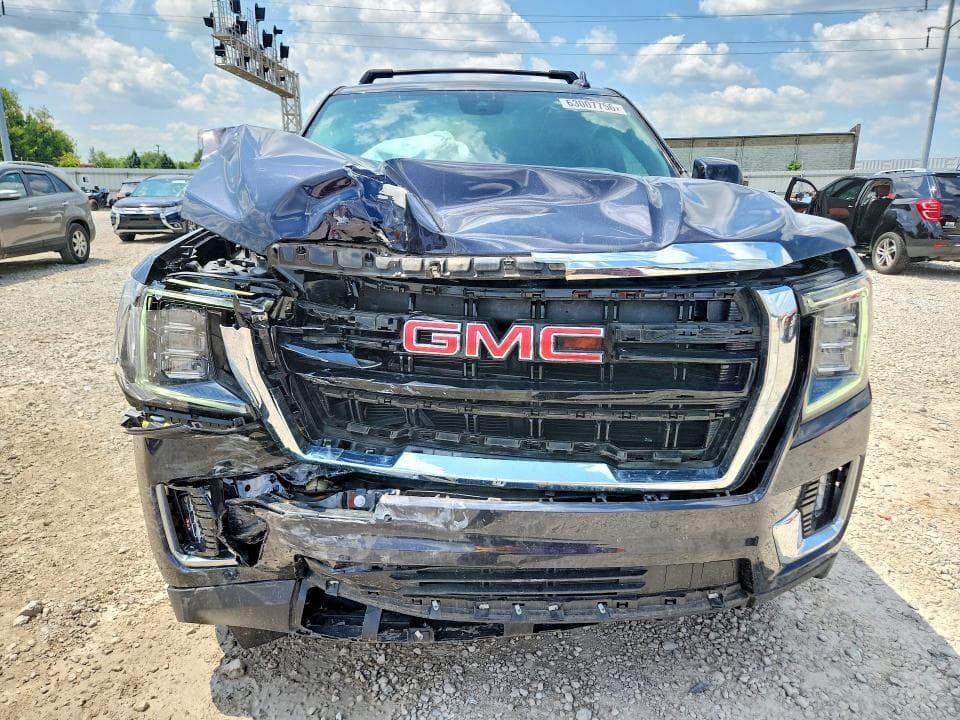 2024 GMC YUKON SLE 5