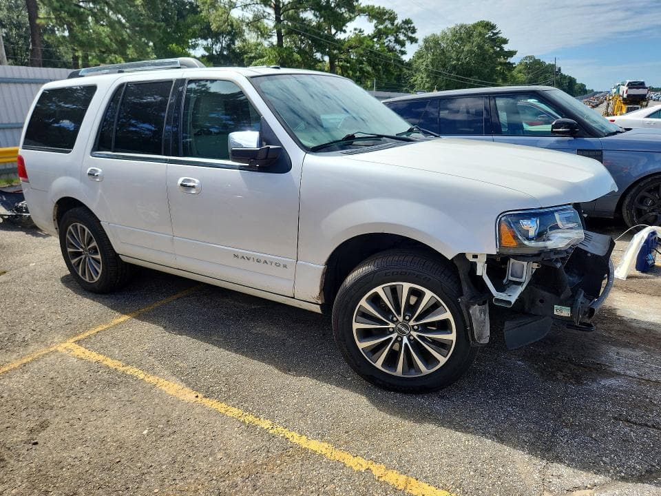 2017 LINCOLN NAVIGATOR SELECT 4