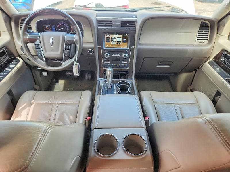 2017 LINCOLN NAVIGATOR SELECT 8